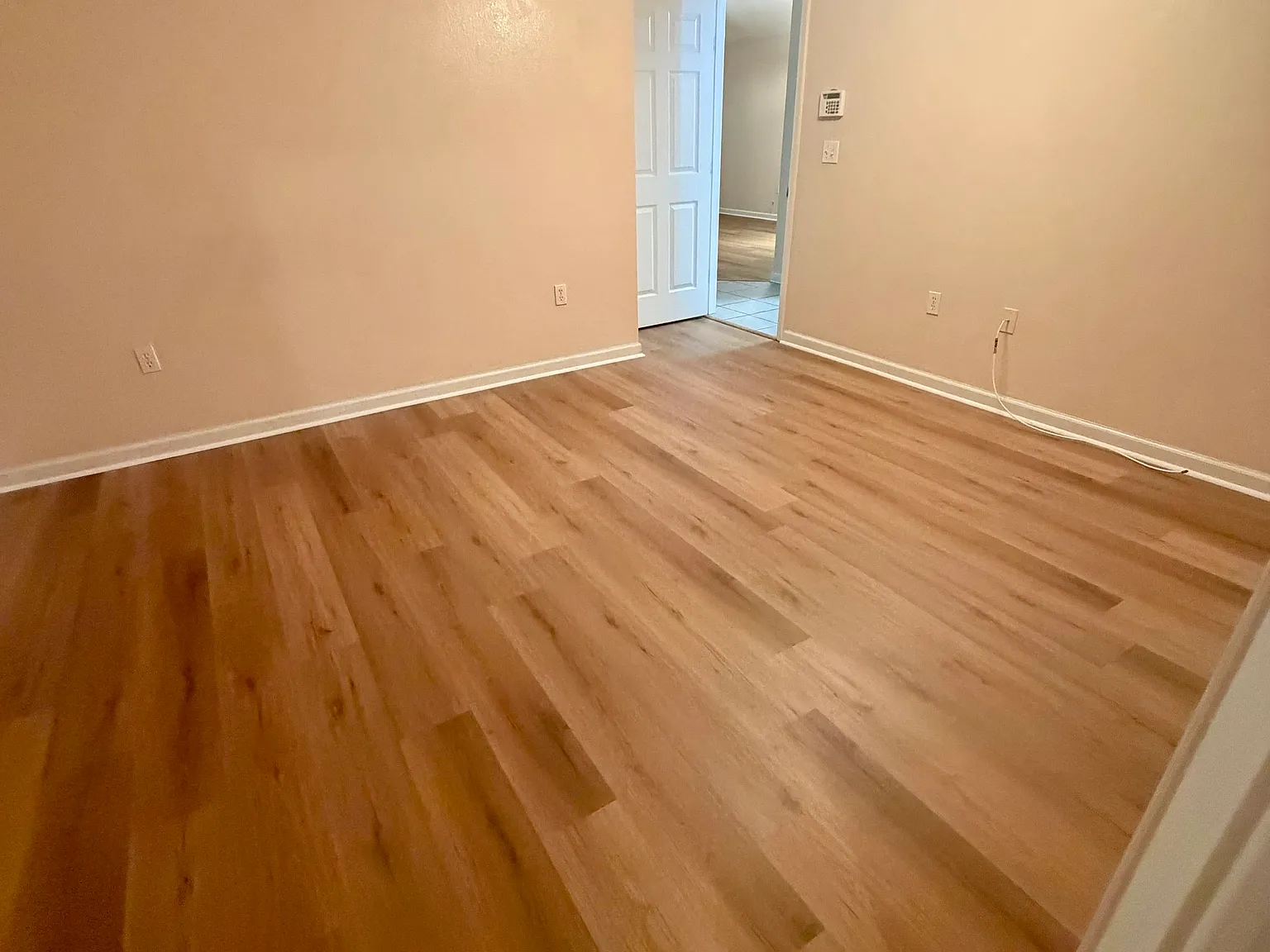 3 bed, 1433 sqft, $1,825 — Photo 4