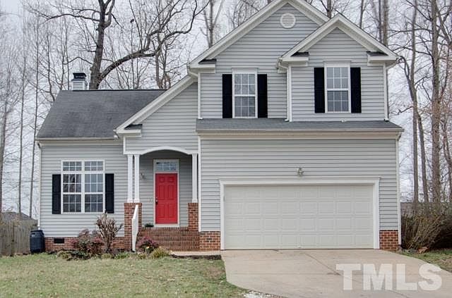 1st image of 2202 Woodbury Dr