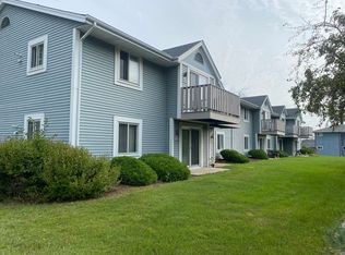 N89W15750 Main St #1, Menomonee Falls, WI 53051
