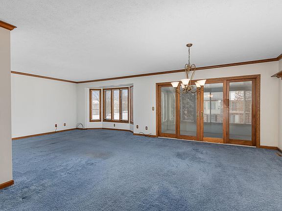 5th image of 6702 N Wentward Ct #104