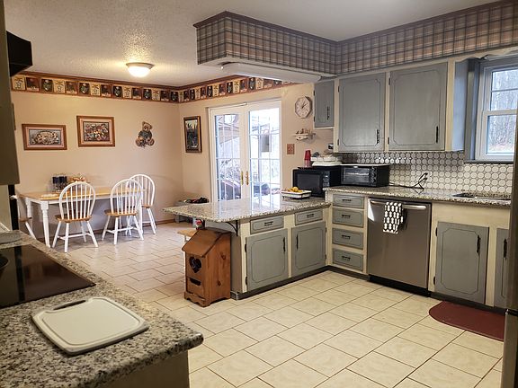 2nd image of 3274 County Road 301 S