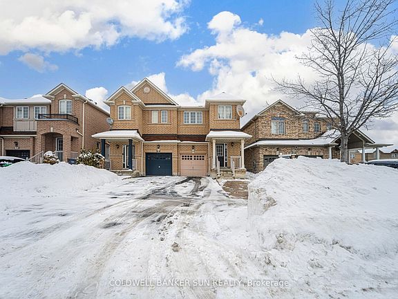 2nd image of 146 Crystalview Cres