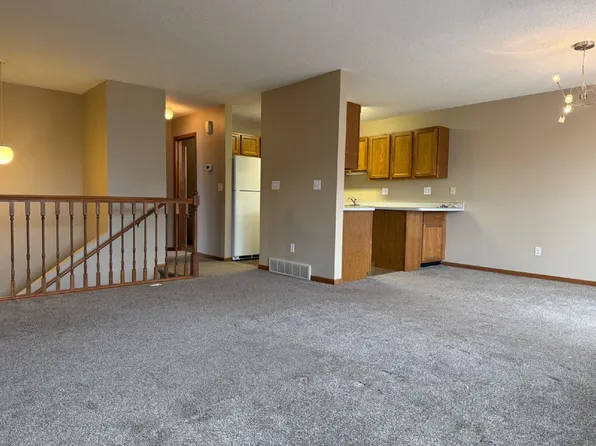 2733 33 1/2 Ave S, Fargo, ND 58104