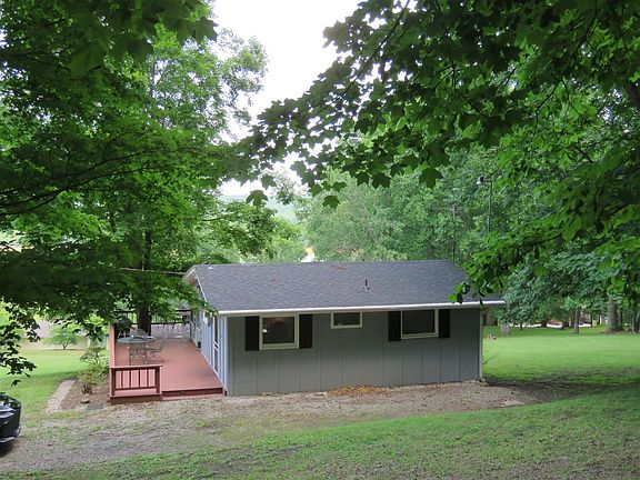 2nd image of 1010 Wilderness Rd
