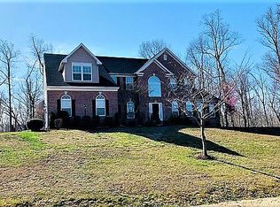 5 Redoubt Ct, Stafford, VA 22554