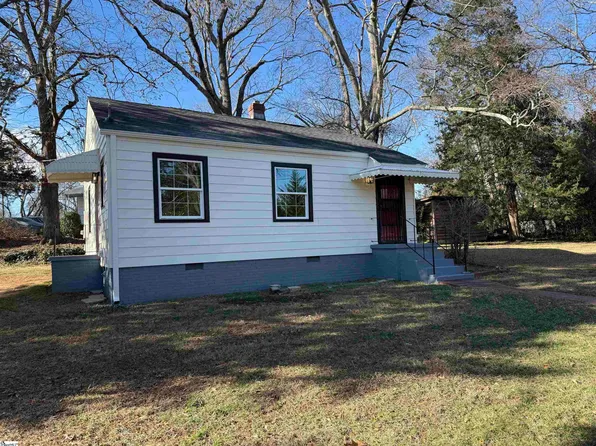 236 Vintage Ave, Greenville, SC 29607