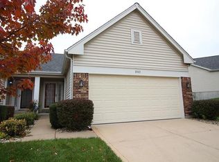 3763 Southern Manor Dr, Saint Louis, MO 63125