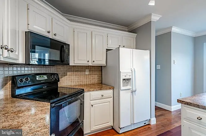 29 Red Tail Ct — Photo 5