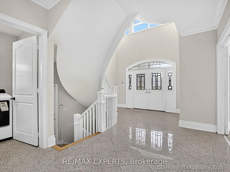 38A Marcia Ave — Photo 3