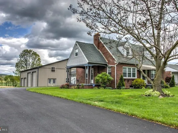 1208 Division Hwy, Ephrata, PA 17522