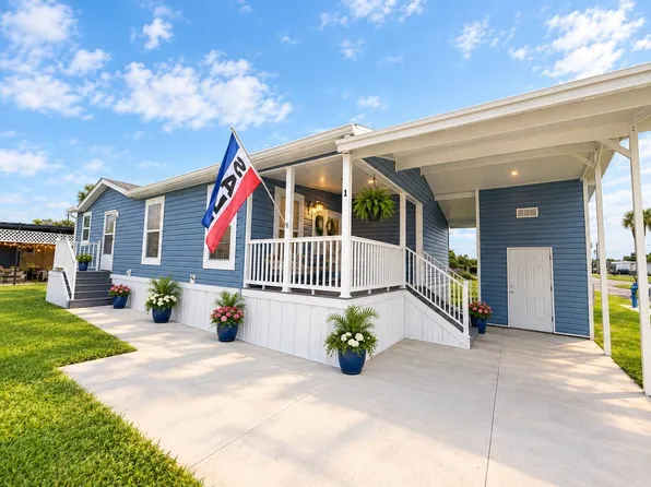 900 9th Ave E #1, Palmetto, FL 34221
