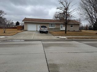 2484 53rd Ave, Columbus, NE 68601