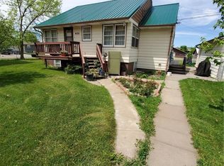 413 N 15th Ave, Forsyth, MT 59327