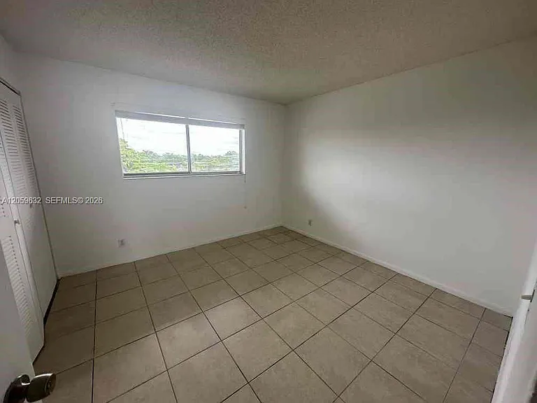 8620 N Sherman Cir #503 — Photo 9