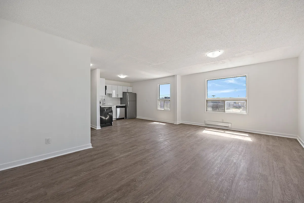 Building Photo - 305 Buena Vista Ave