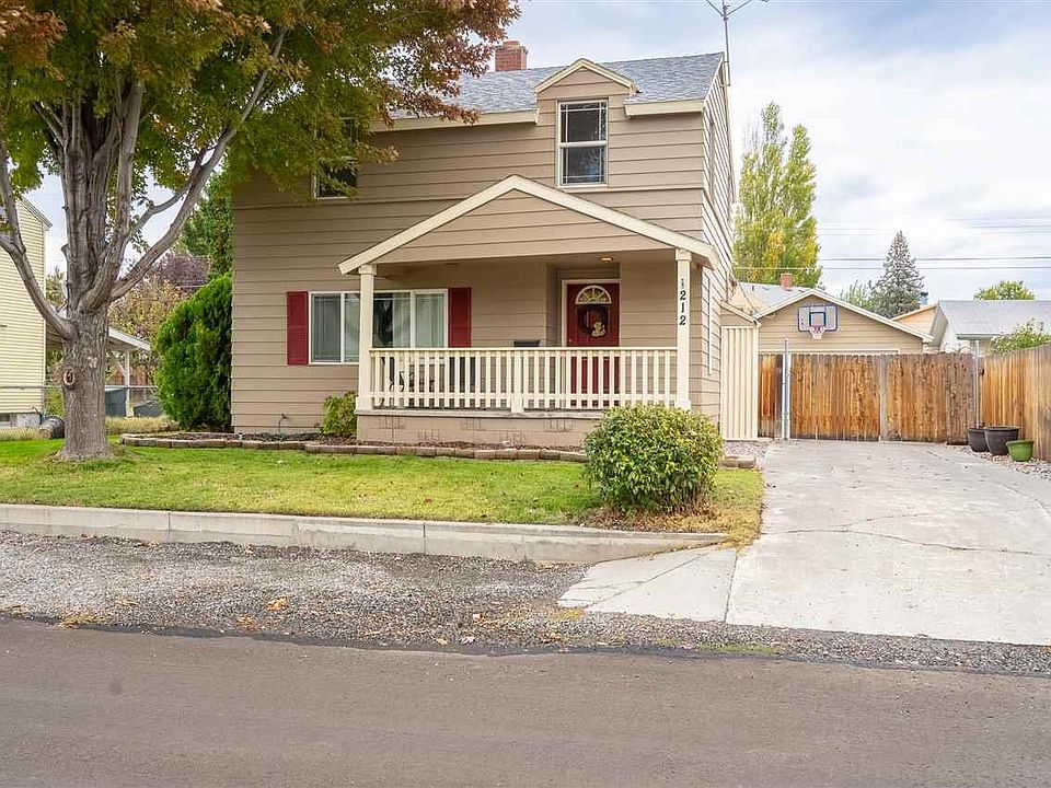 1st image of 212 Casey Ave