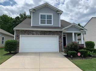 8315 Romana Red Ln, Charlotte, NC 28213