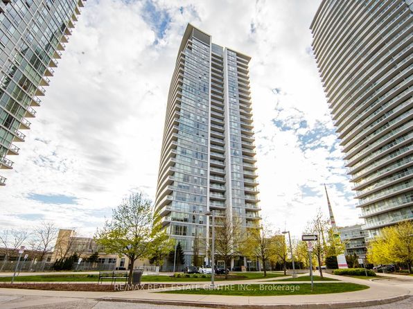 66 Forest Manor Rd #2707, Toronto, ON M2J 0B7