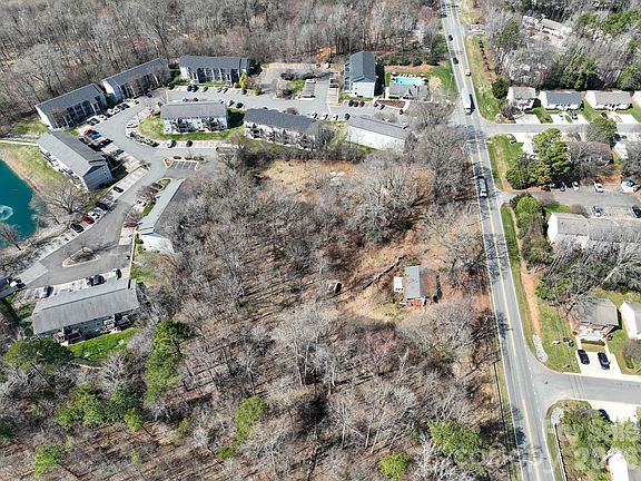 2nd image of 2851 Davidson Hwy