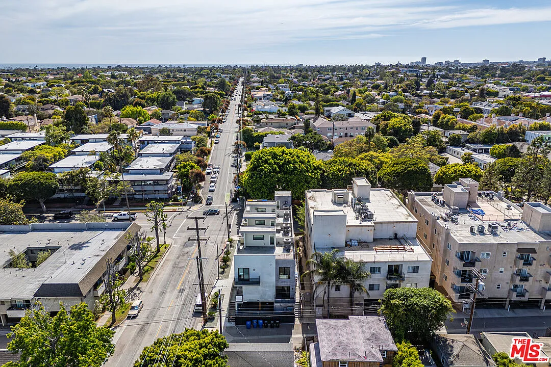 Building Photo - 2496 S Centinela Ave #1