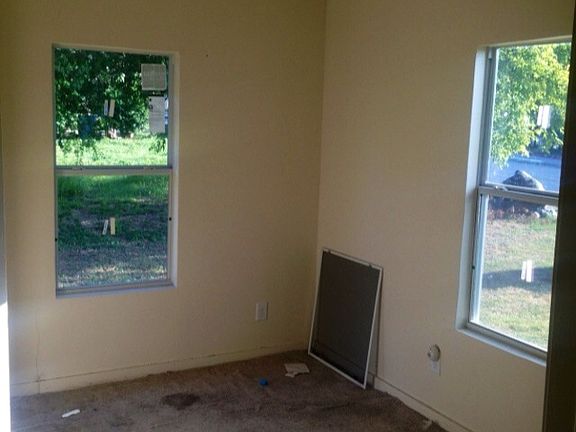 5th image of 518 Erline Ave