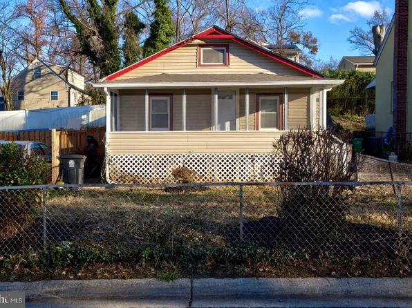 920 Mentor Ave, Capitol Heights, MD 20743