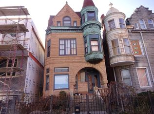 3982 S Lake Park Ave, Chicago, IL 60653