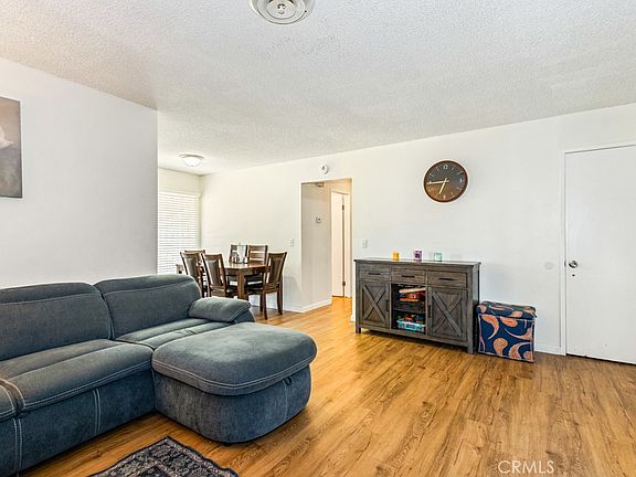 3rd image of 516 Onyx Ave