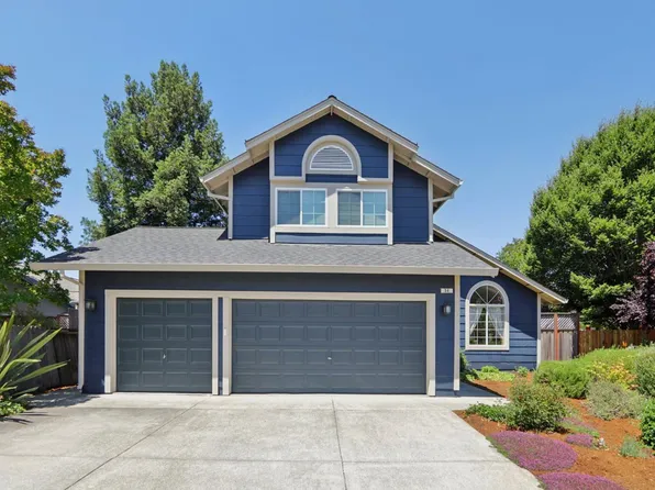 54 Loni Court, Windsor, CA 95492