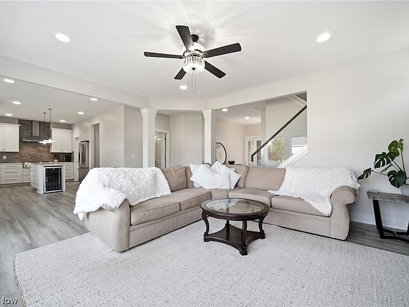 3rd image of 9400 Rockys Ct