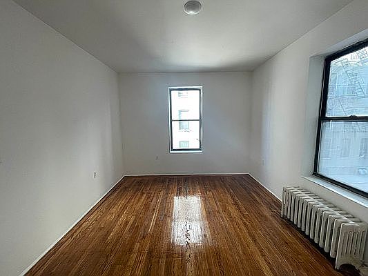 3rd image of 43-30 46th St #3B