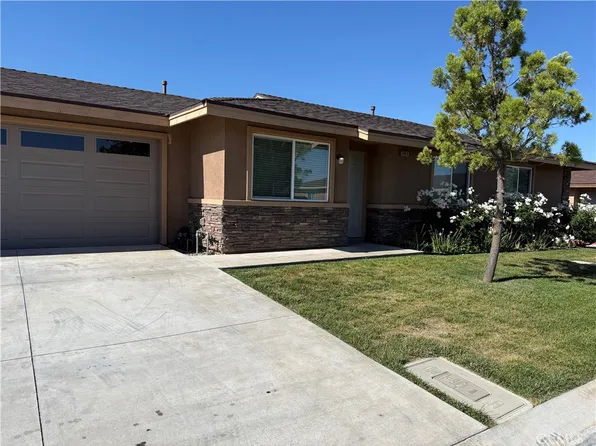 34643 Pinewood Ln, Yucaipa, CA 92399