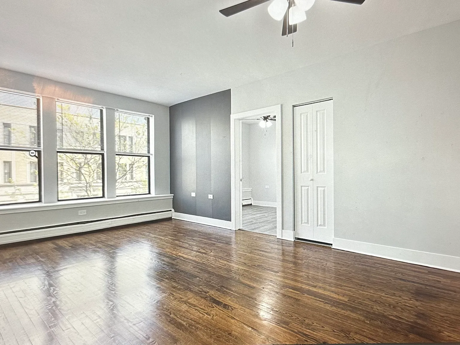 2 bed, 800 sqft, $2,200 — Photo 1