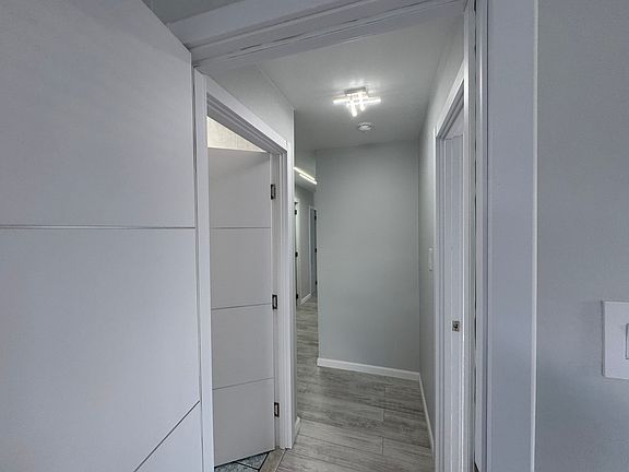 4th image of 28 Fenway Cir APT 1