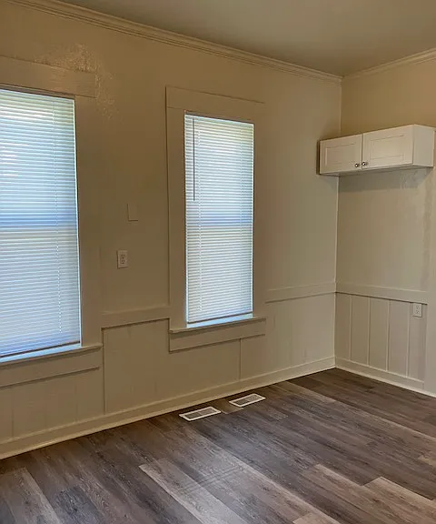 915 W Macqueen Ave — Photo 9