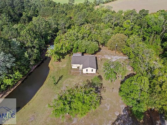 2nd image of 1428 Dairy Rd