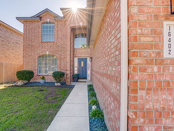 4th image of 16402 Pemelm Drive
