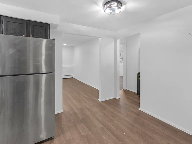 173 Paterson Ave — Photo 8