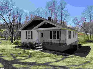 119 Mellon St, Slater, SC 29683