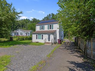 43 Crescent Ave, Farmington, CT 06032