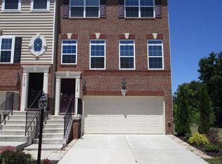 714 Hidden Oak Ln, Glen Burnie, MD 21060