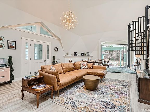 4th image of 55 Iron Horse Lane