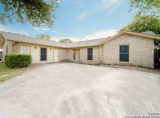 6603 Cypress Lake Dr, San Antonio, TX 78244