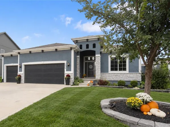 4410 SW Amethyst Dr, Lees Summit, MO 64082