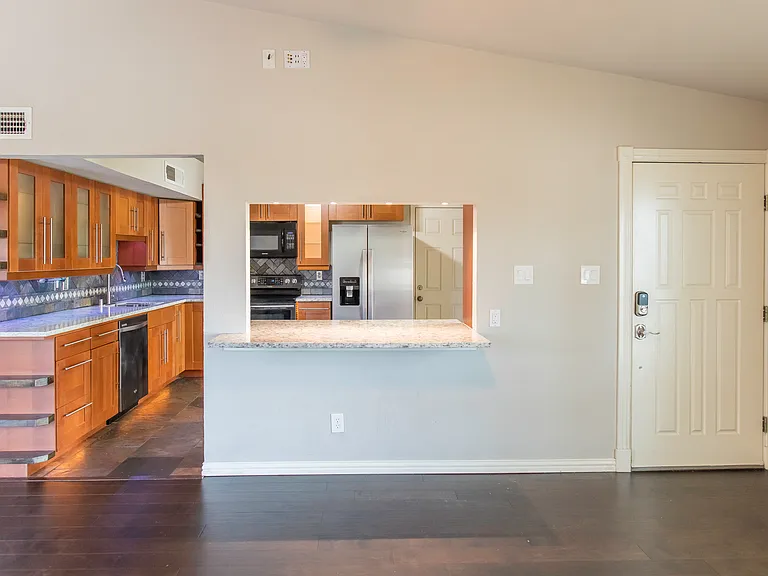7016 Galloway Ct — Photo 7