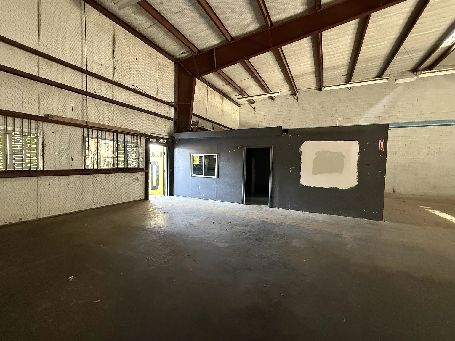 4200 North 22nd Street - C-3 — Photo 3