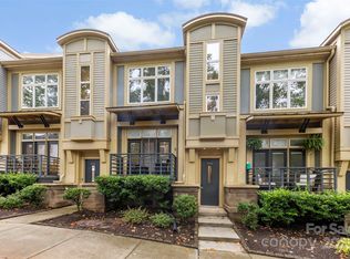 928 Garden District Dr, Charlotte, NC