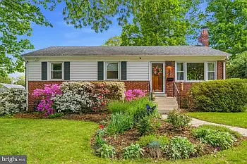 3241 Holly Hill Dr — Photo 1