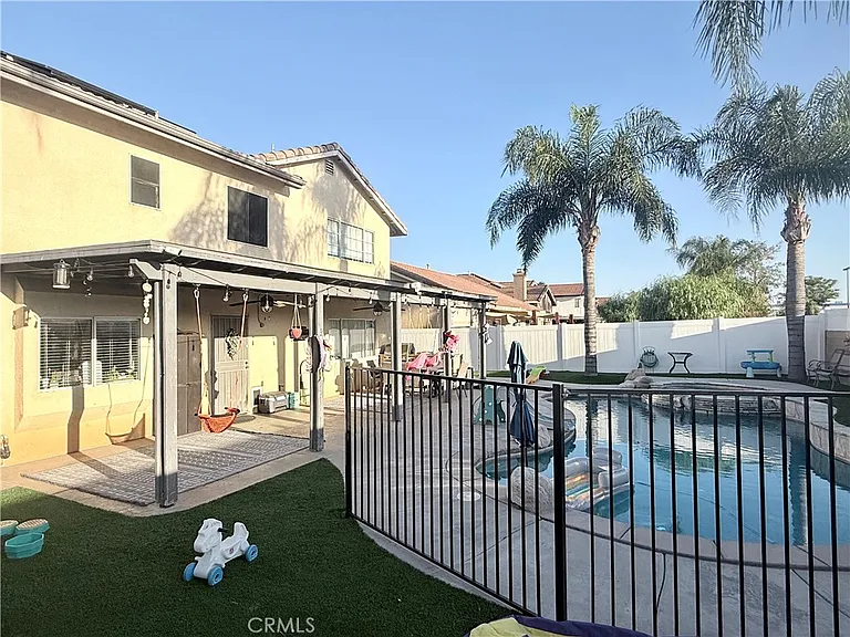 26587 Alta Ave — Photo 24