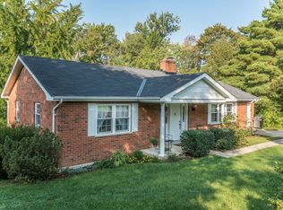 9 Bentley Ct, Florence, KY 41042
